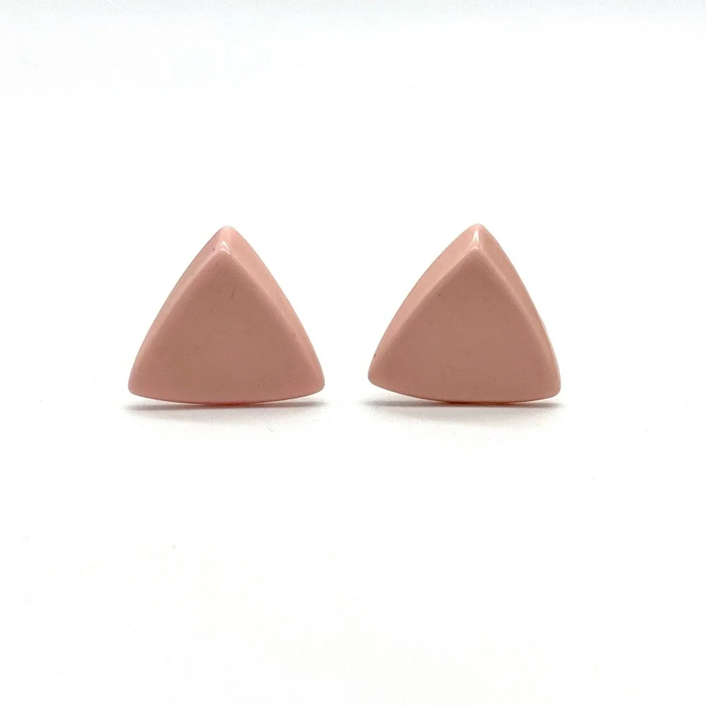Vintage Pink Triangle Clip On Earrings Retro Geometric Jewelry‎
